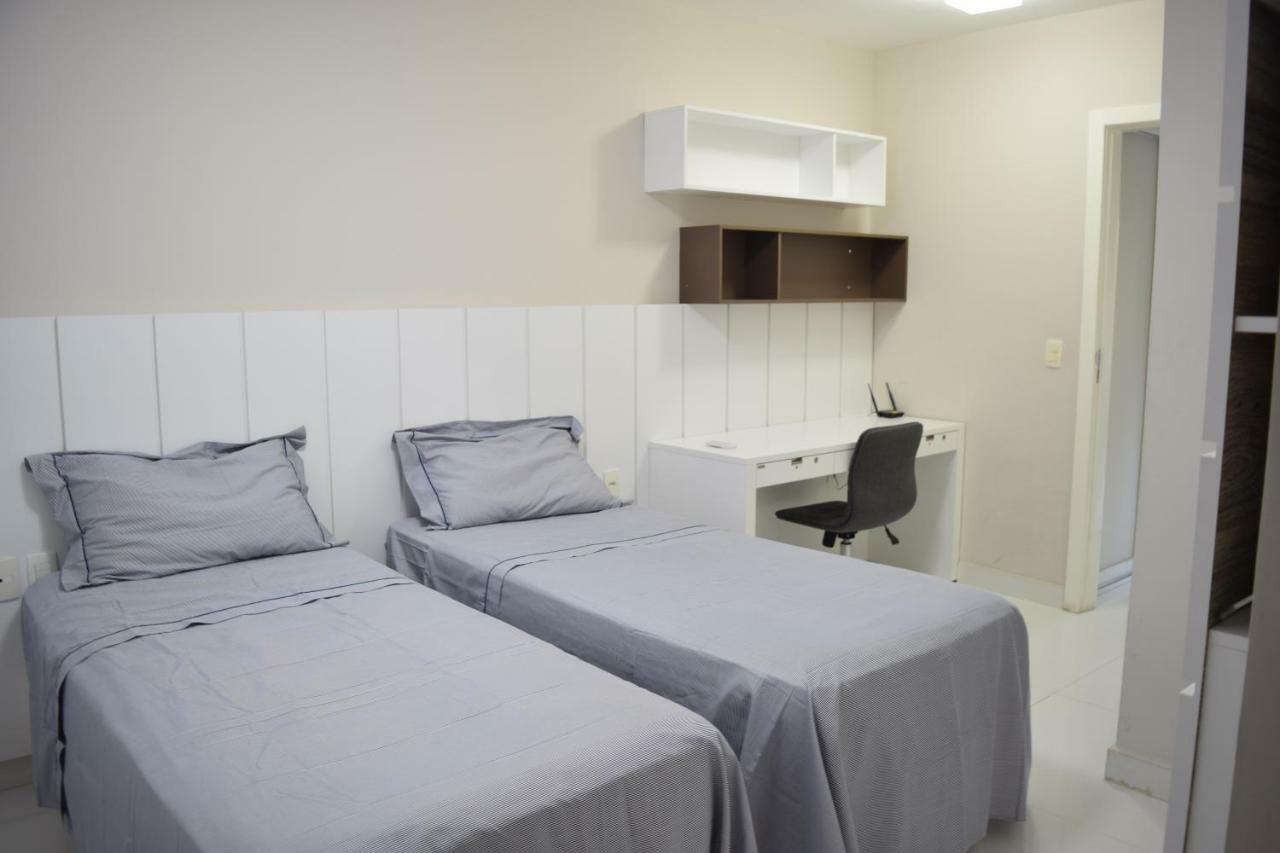 The Plaza Service Apartamento